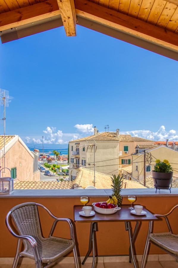 Appartement Aelia Apartment, New Port Mantouki